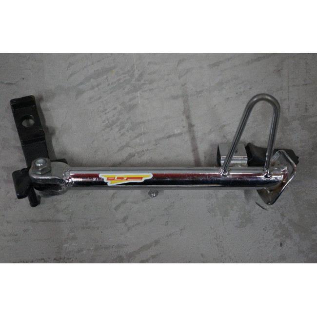 CJ  Side kickstand