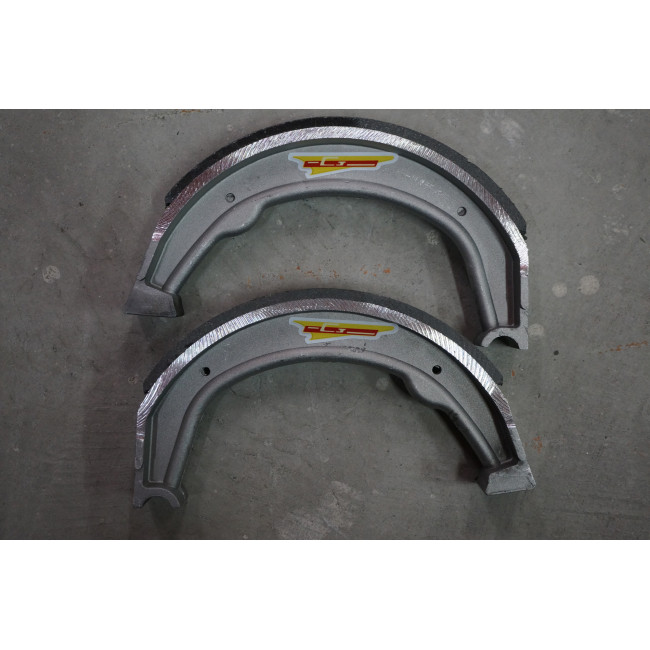 CJ  Brake shoes