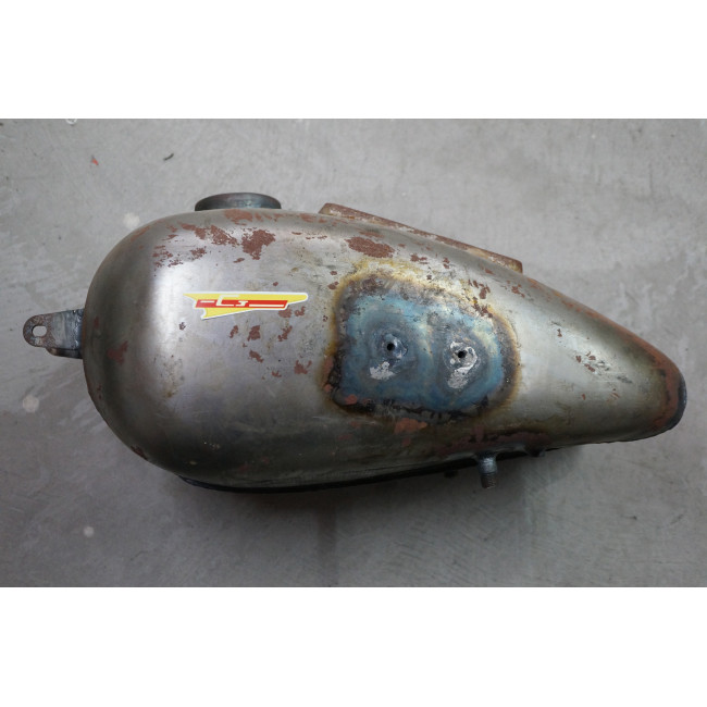 CJ  Fuel gas tank